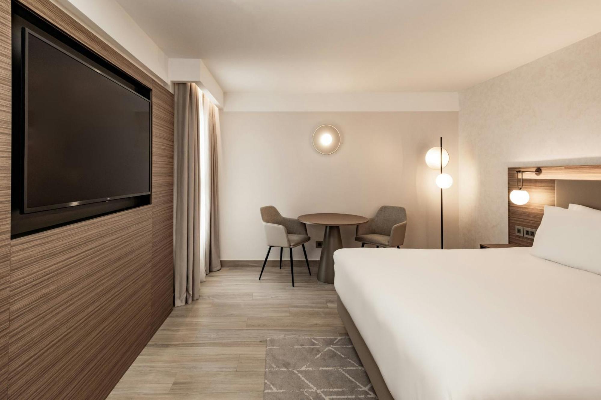 Ac Hotel By Marriott St Julian'S Saint Julian's Εξωτερικό φωτογραφία