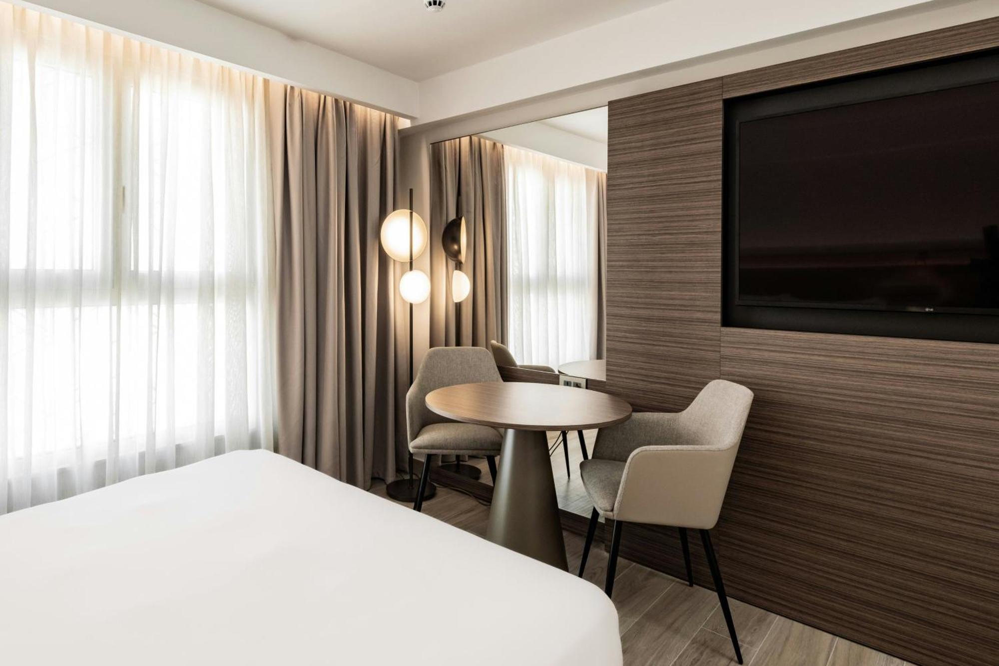Ac Hotel By Marriott St Julian'S Saint Julian's Εξωτερικό φωτογραφία
